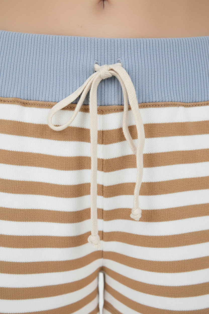 Khaki – Drawstring Detail