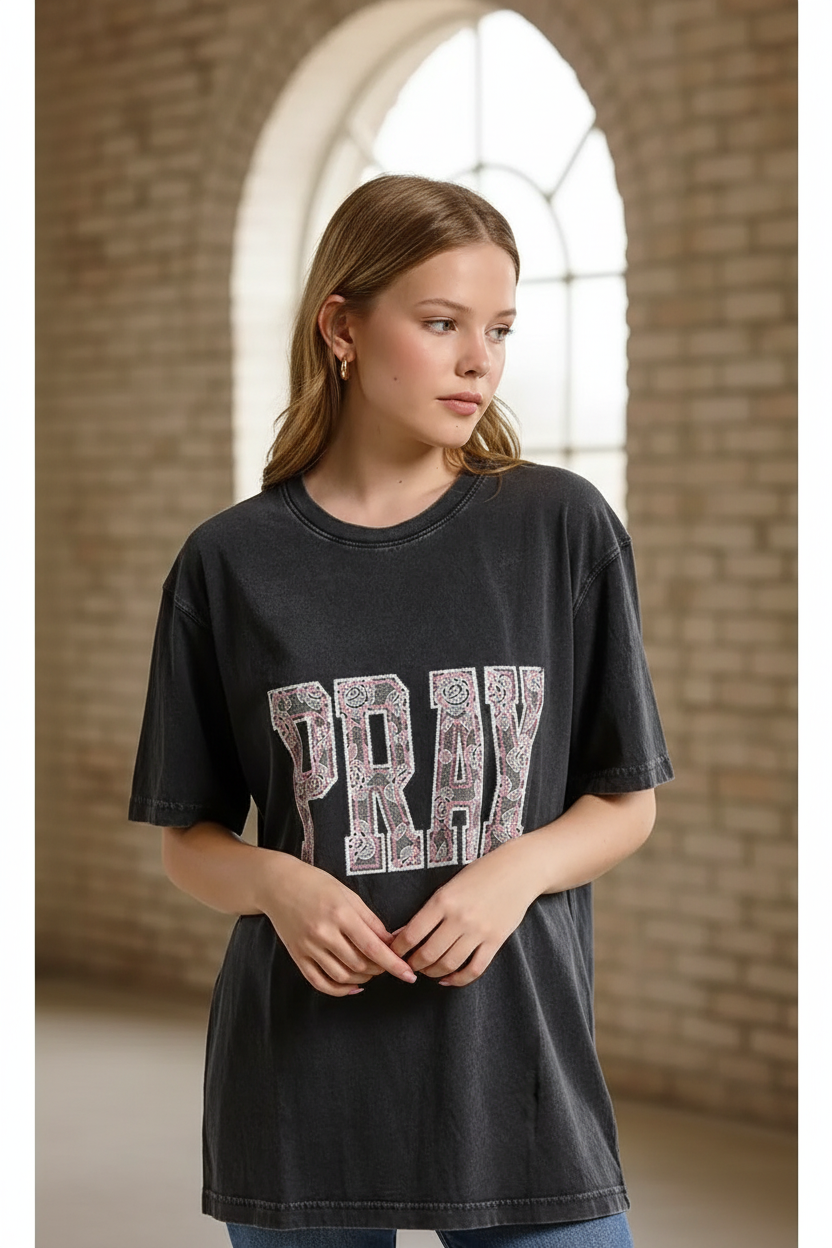 PRAY graphic tee brunette - contemplative pose